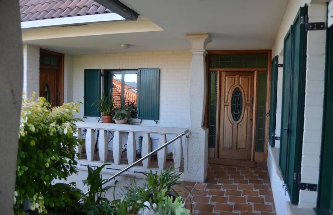 Casa PLAYA SINÁS-1